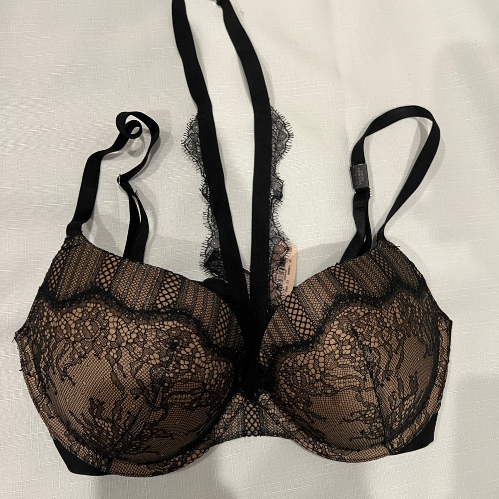 Victoria's Secret Very Sexy Pushup Black and Tan Lace Bra Removable Neck Strap